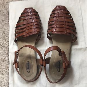 Clarks woven flats